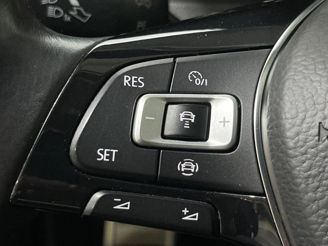 Volkswagen Golf - Photo 21