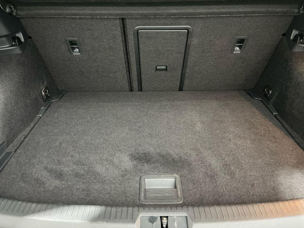 Volkswagen Golf - Photo 31