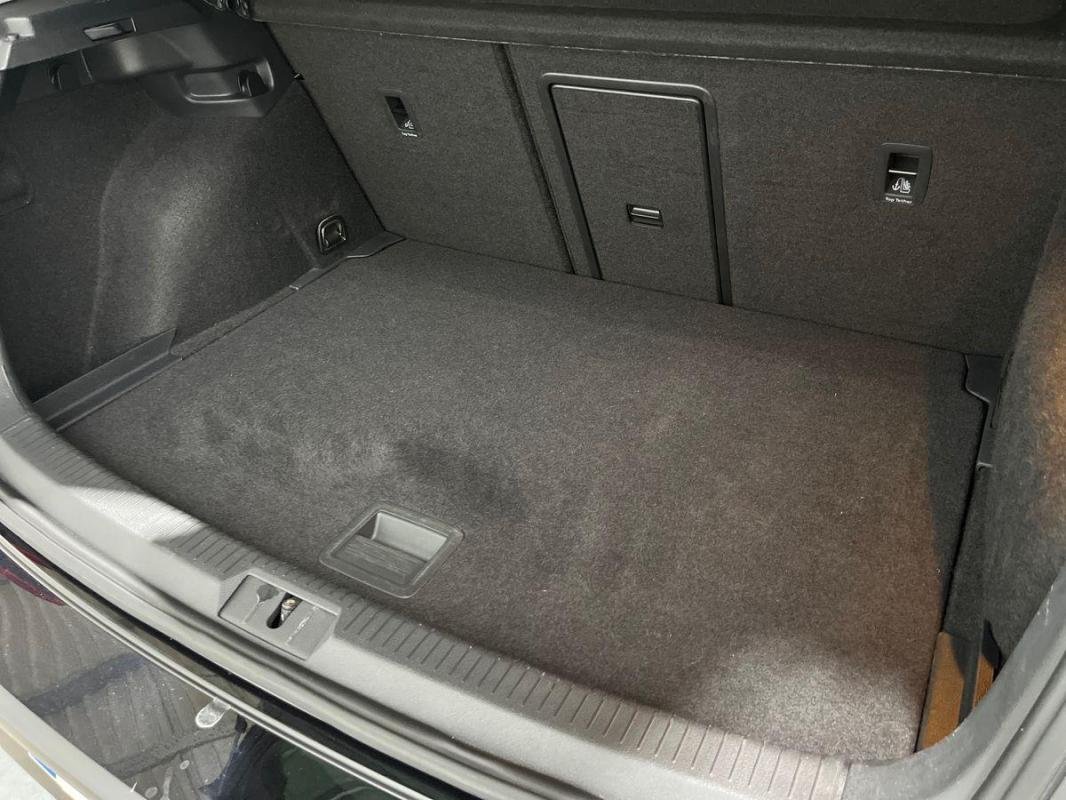 Volkswagen Golf - Photo 32