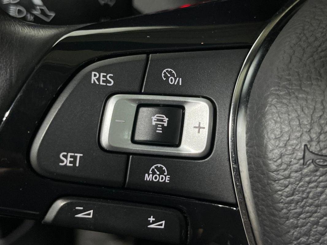 Volkswagen Golf - Photo 21