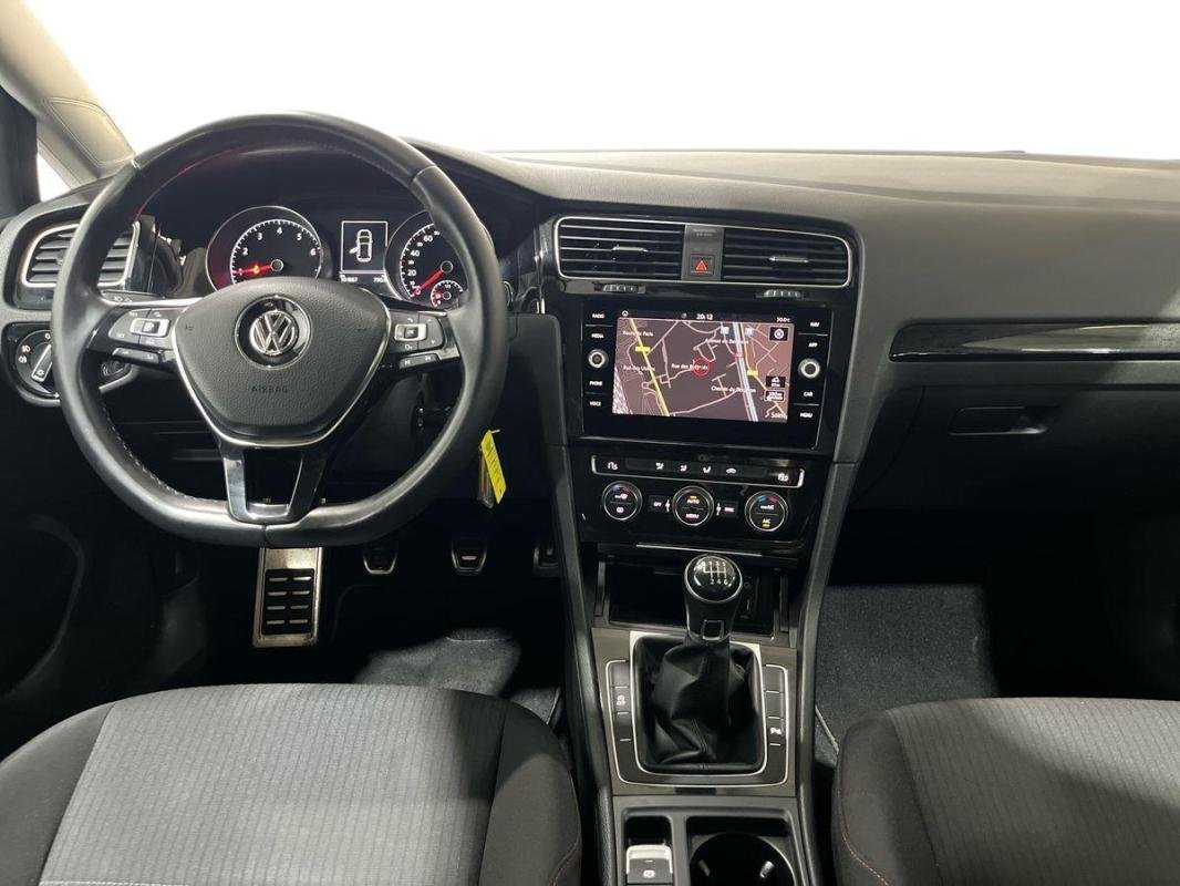 Volkswagen Golf - Photo 8