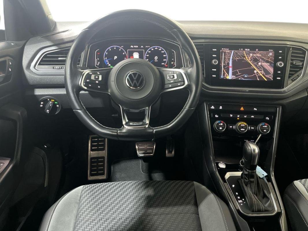 Volkswagen T-Roc - Photo 24