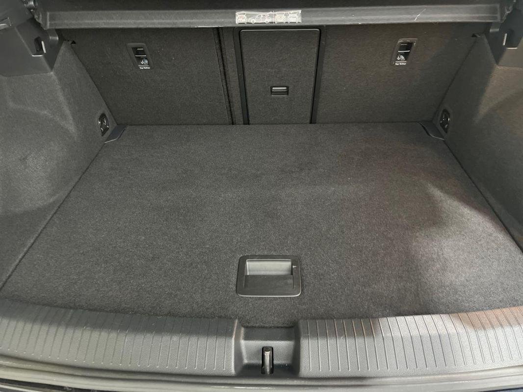 Volkswagen T-Roc - Photo 31