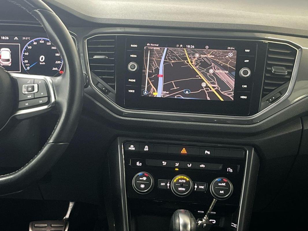 Volkswagen T-Roc - Photo 10