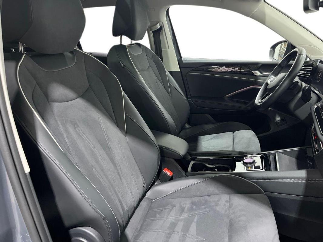 Volkswagen Tiguan - Photo 13