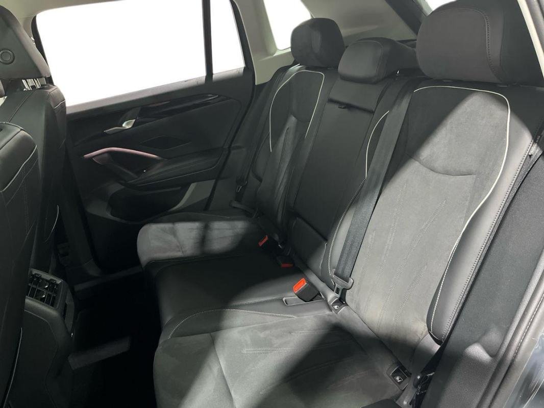 Volkswagen Tiguan - Photo 23