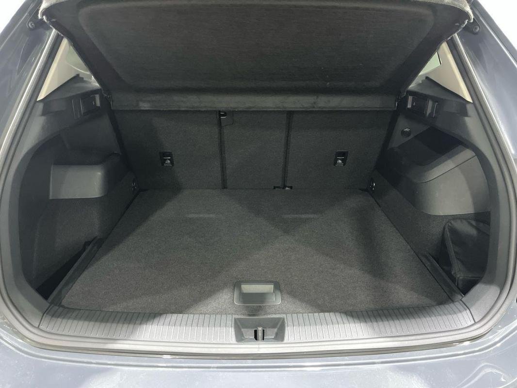 Volkswagen Tiguan - Photo 31