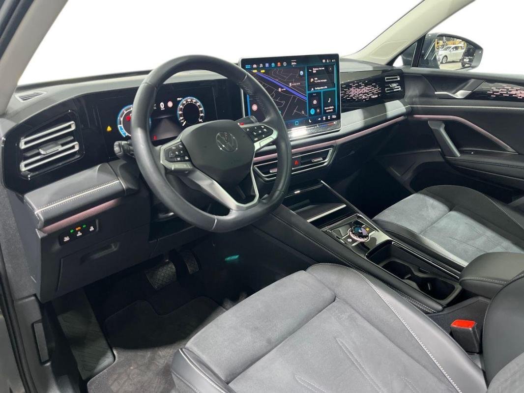 Volkswagen Tiguan - Photo 9