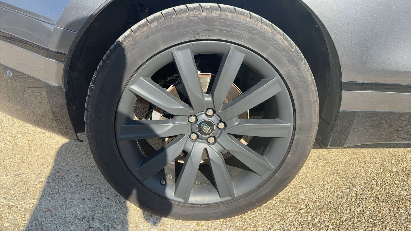 Land Rover Range Rover Velar - Photo 16