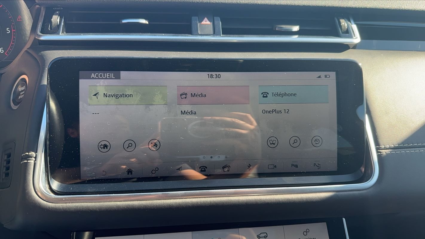 Land Rover Range Rover Velar - Photo 24