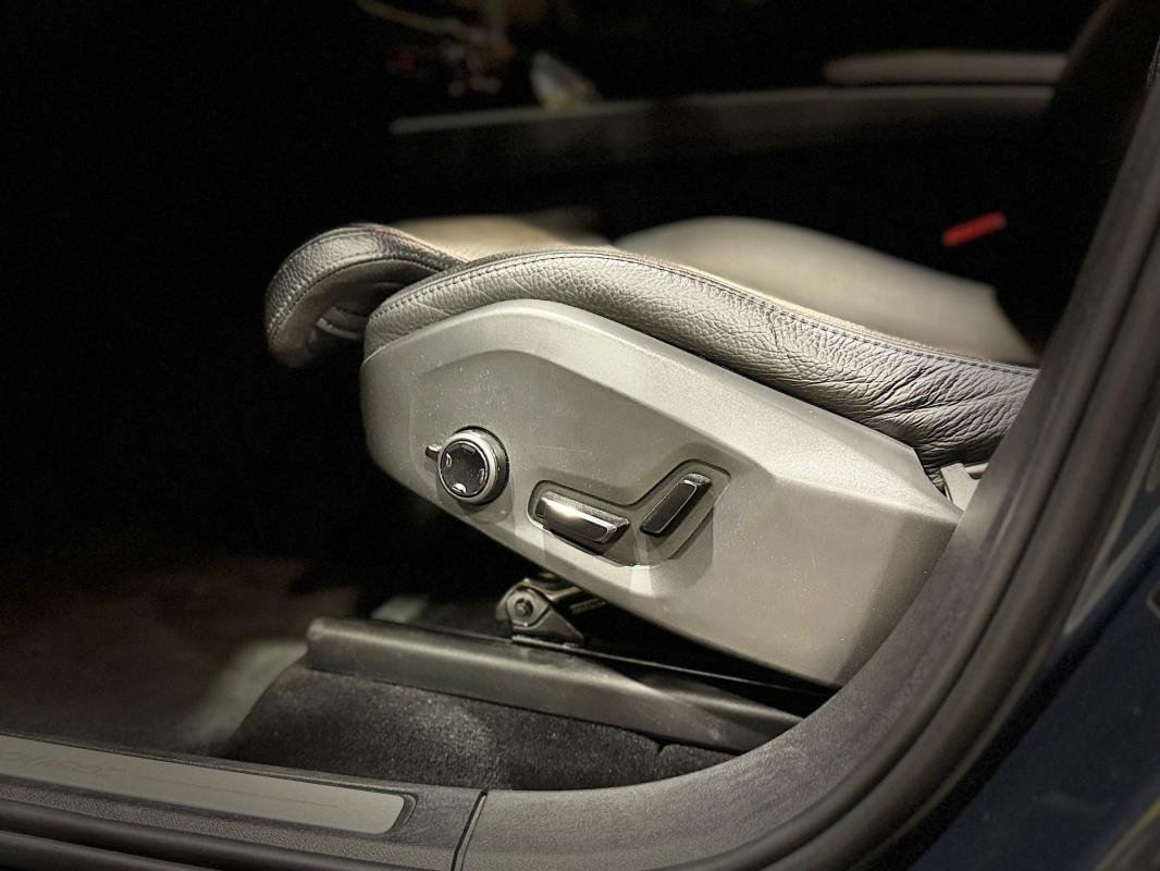 Volvo XC60 - Photo 16