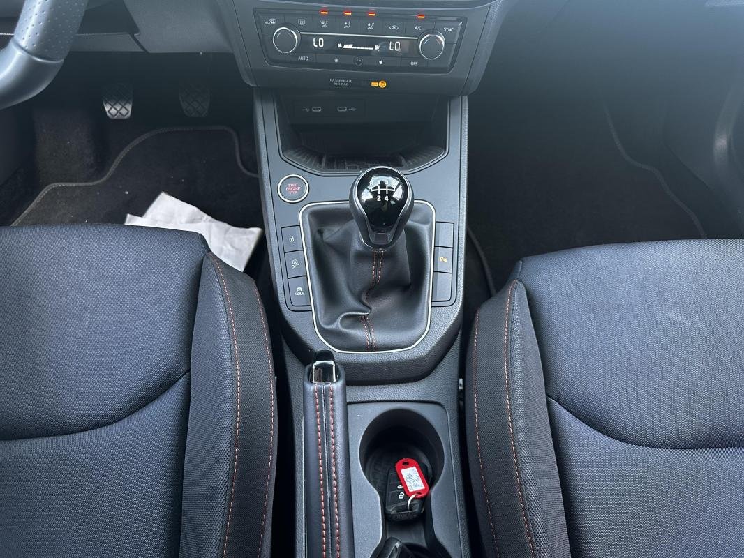 Seat Ibiza - Photo 24