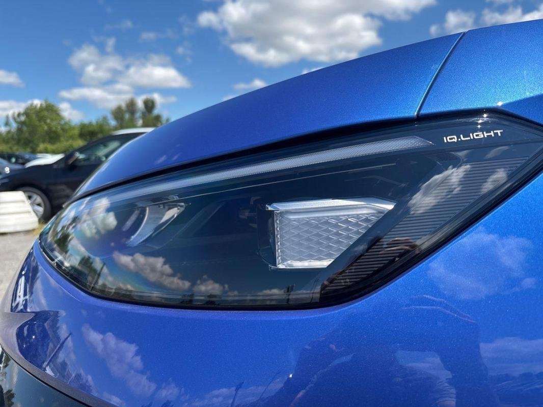 Volkswagen T-Roc - Photo 26