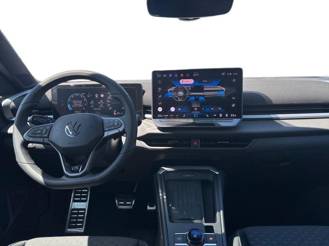 Volkswagen T-Roc - Photo 8