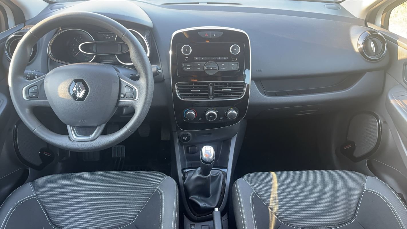 Renault Clio - Photo 11