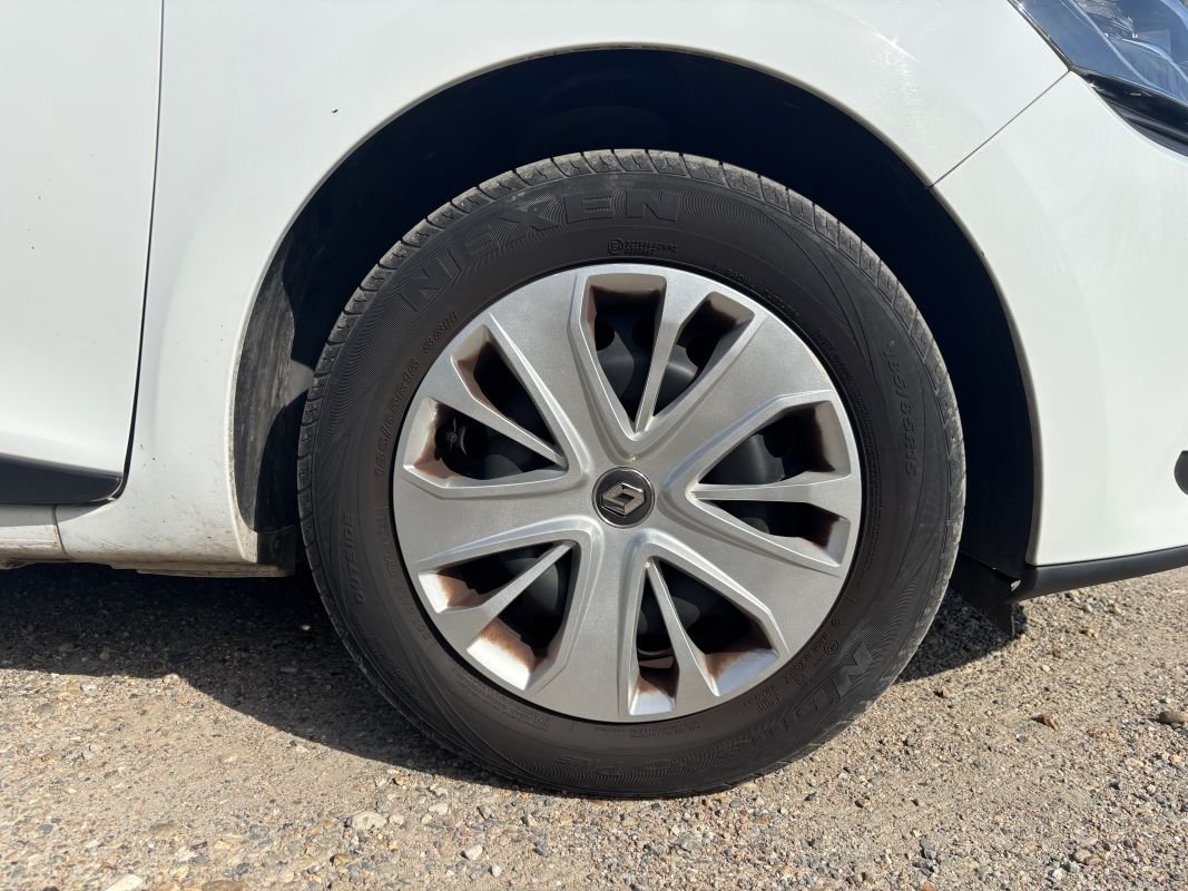 Renault Clio - Photo 17