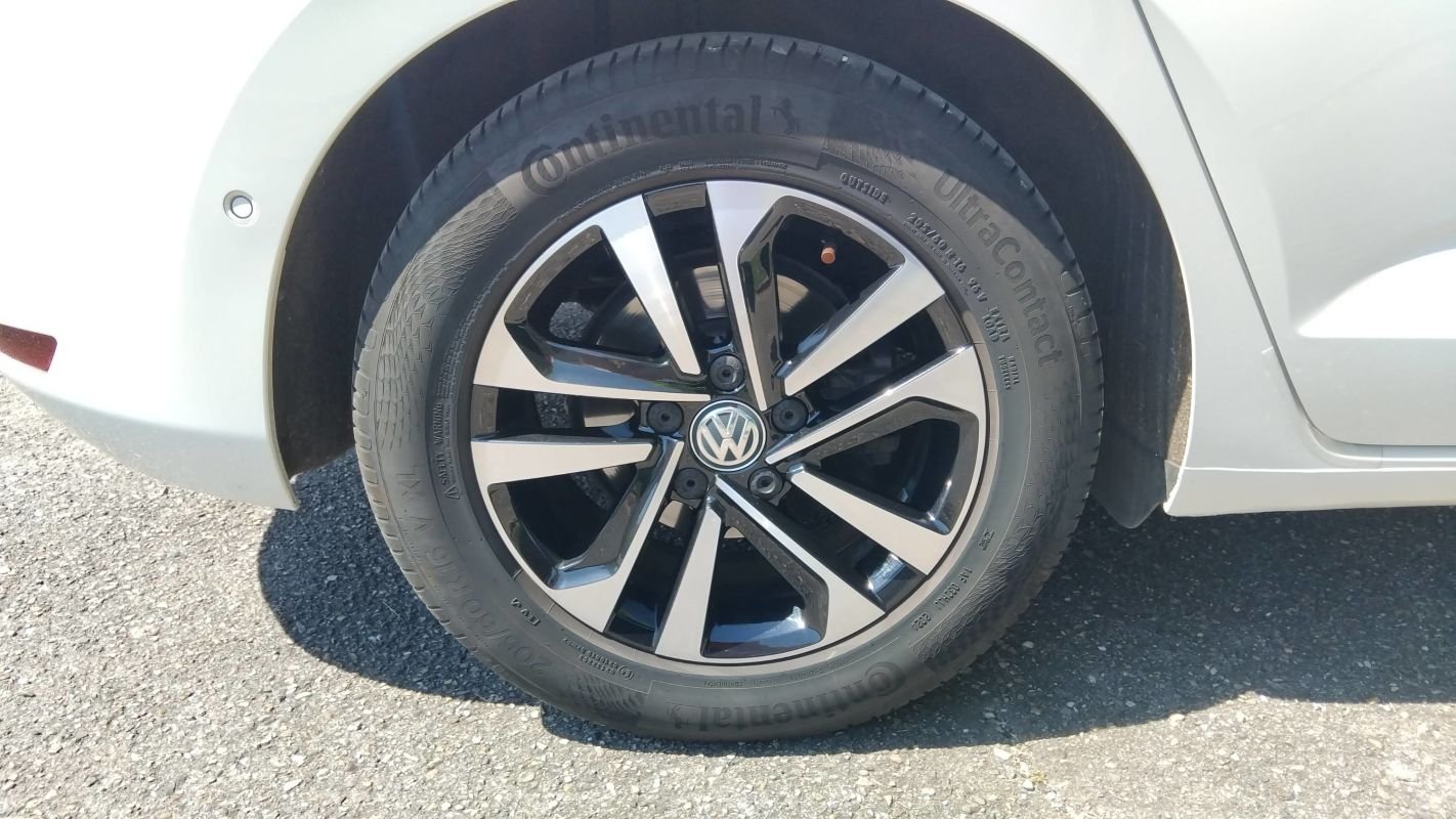 Volkswagen Touran - Photo 16