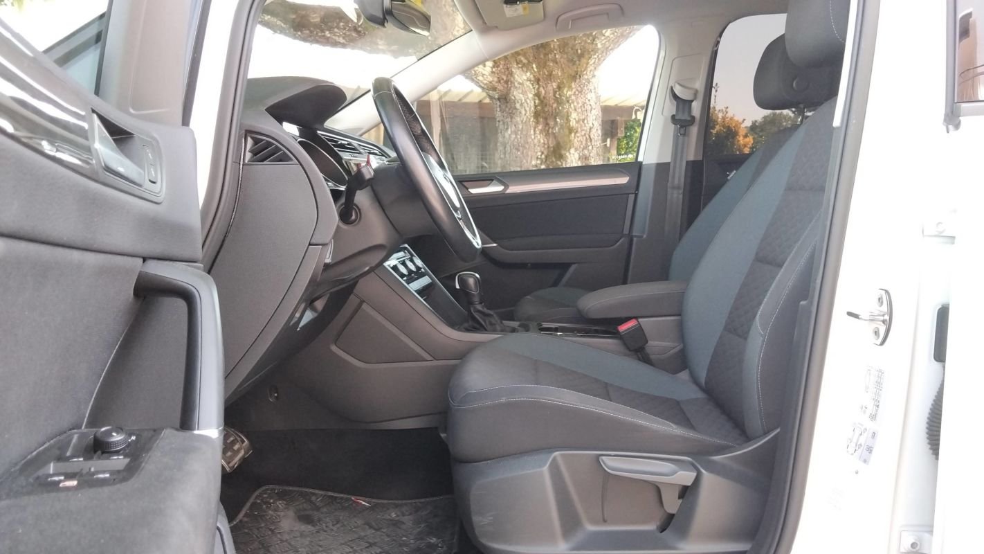 Volkswagen Touran - Photo 28
