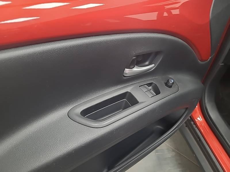 Toyota aygo x - Photo 21