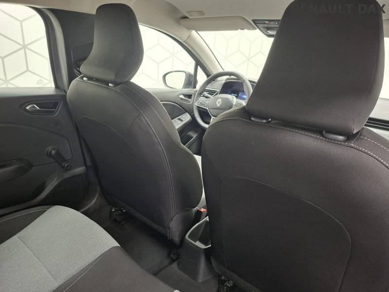 Renault Clio - Photo 24