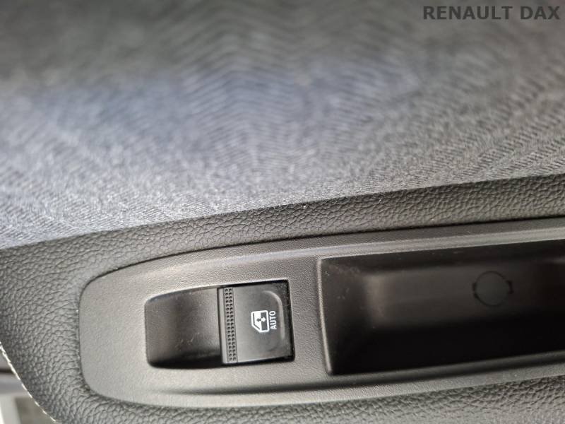 Renault Clio - Photo 15