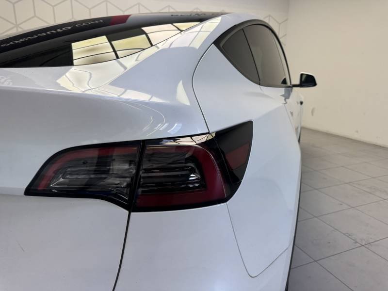 Tesla Model Y - Photo 14