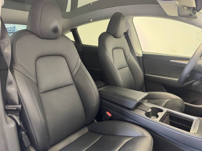 Tesla Model Y - Photo 15