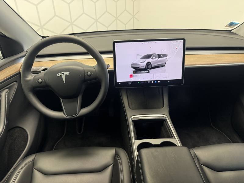 Tesla Model Y - Photo 6