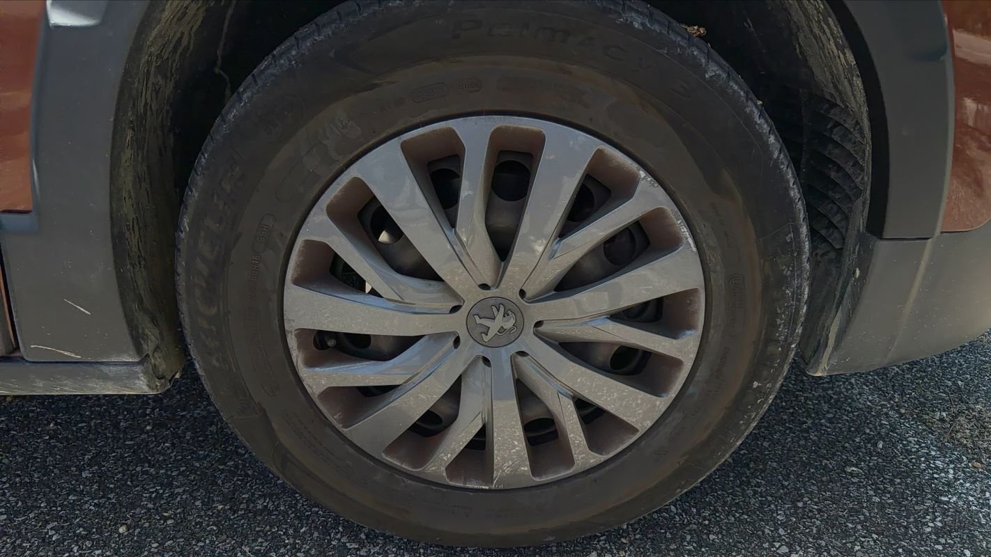 Peugeot Rifter - Photo 17