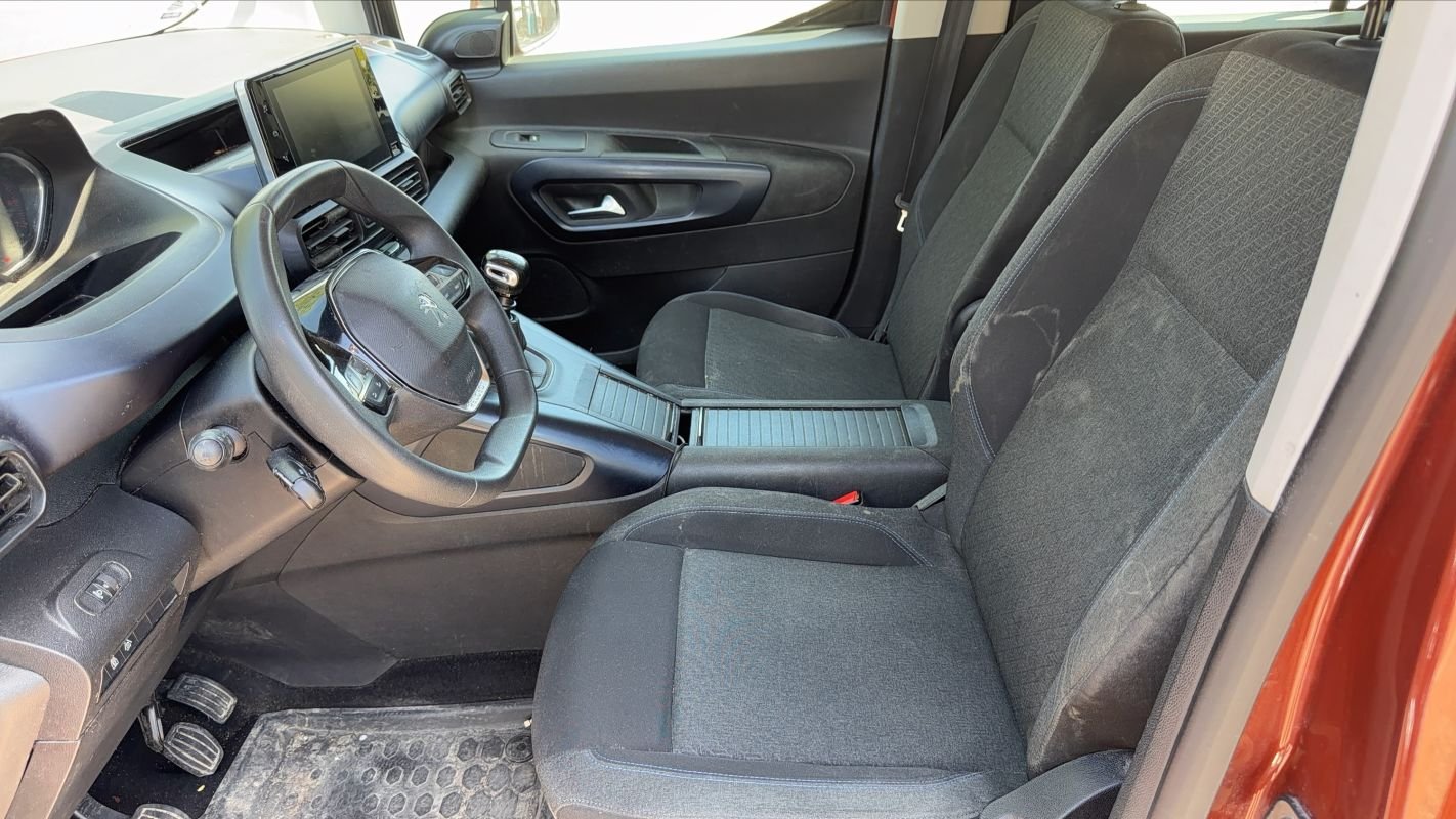 Peugeot Rifter - Photo 26