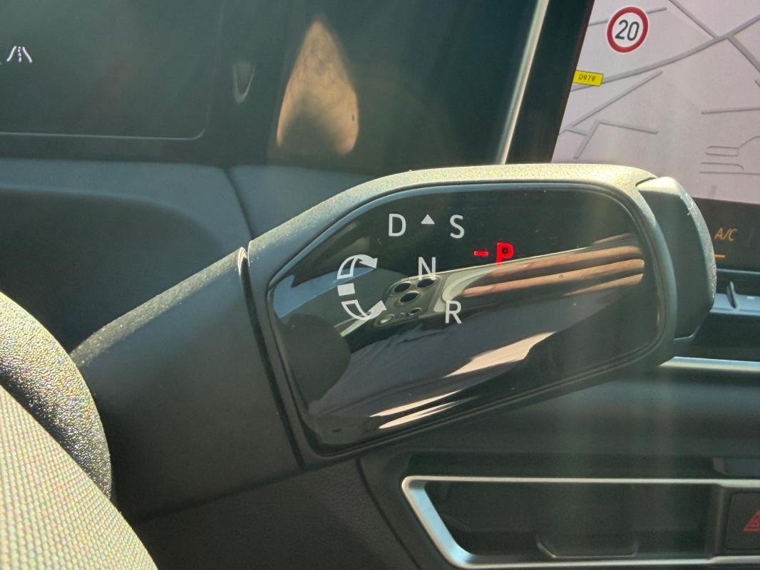 Volkswagen Tiguan - Photo 11