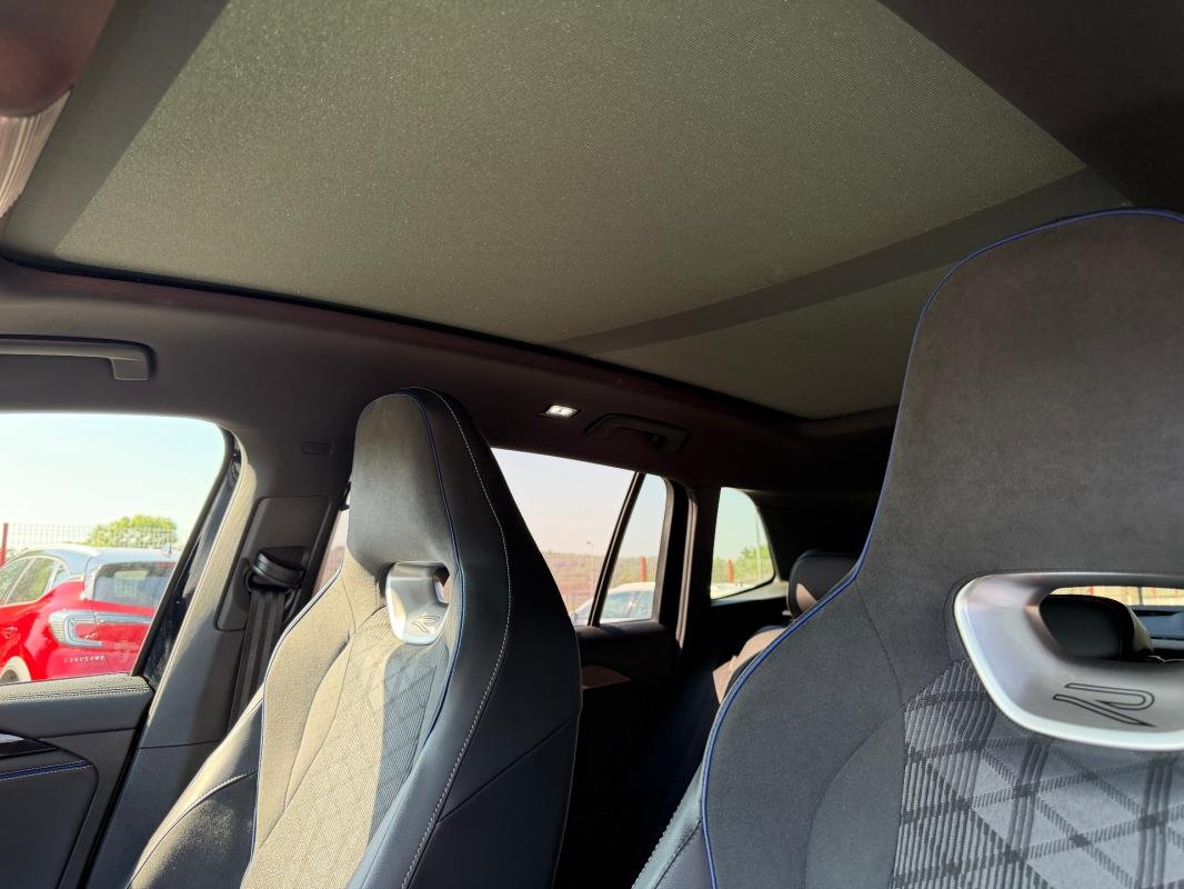 Volkswagen Tiguan - Photo 33