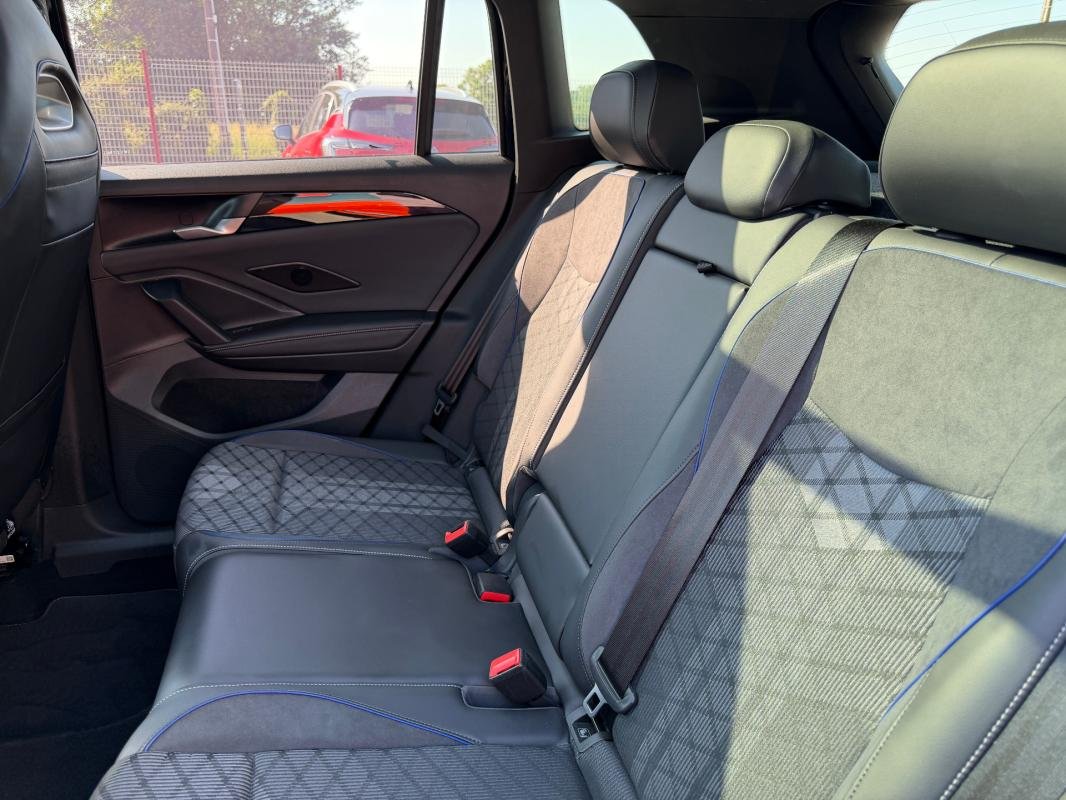Volkswagen Tiguan - Photo 38