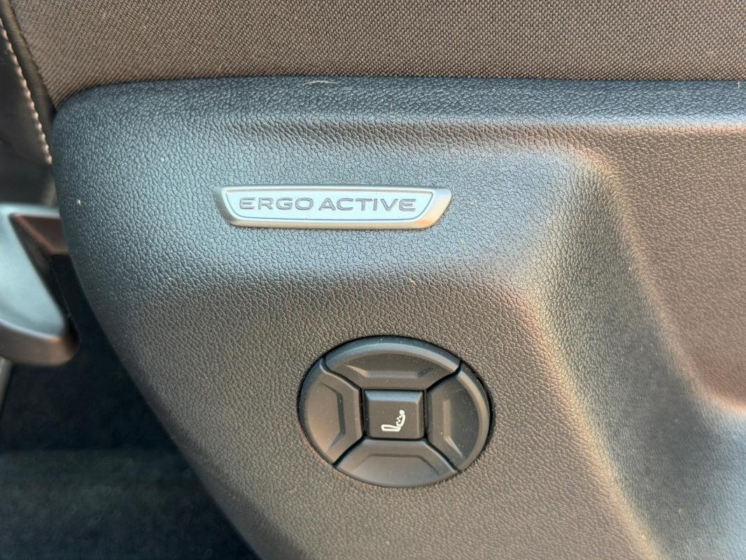 Volkswagen Tiguan - Photo 9