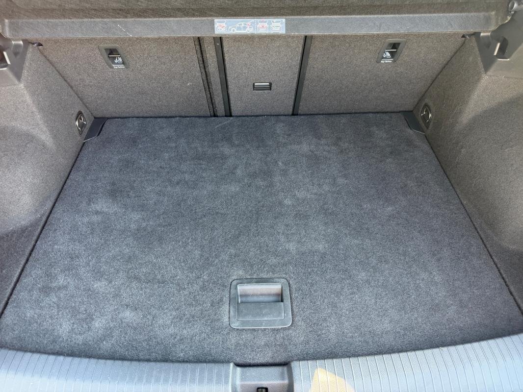 Volkswagen T-Roc - Photo 31