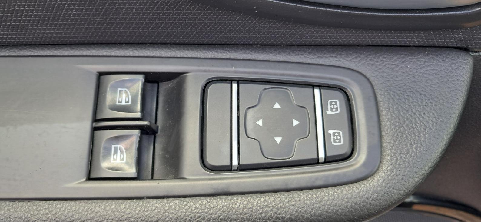 Renault Clio - Photo 15