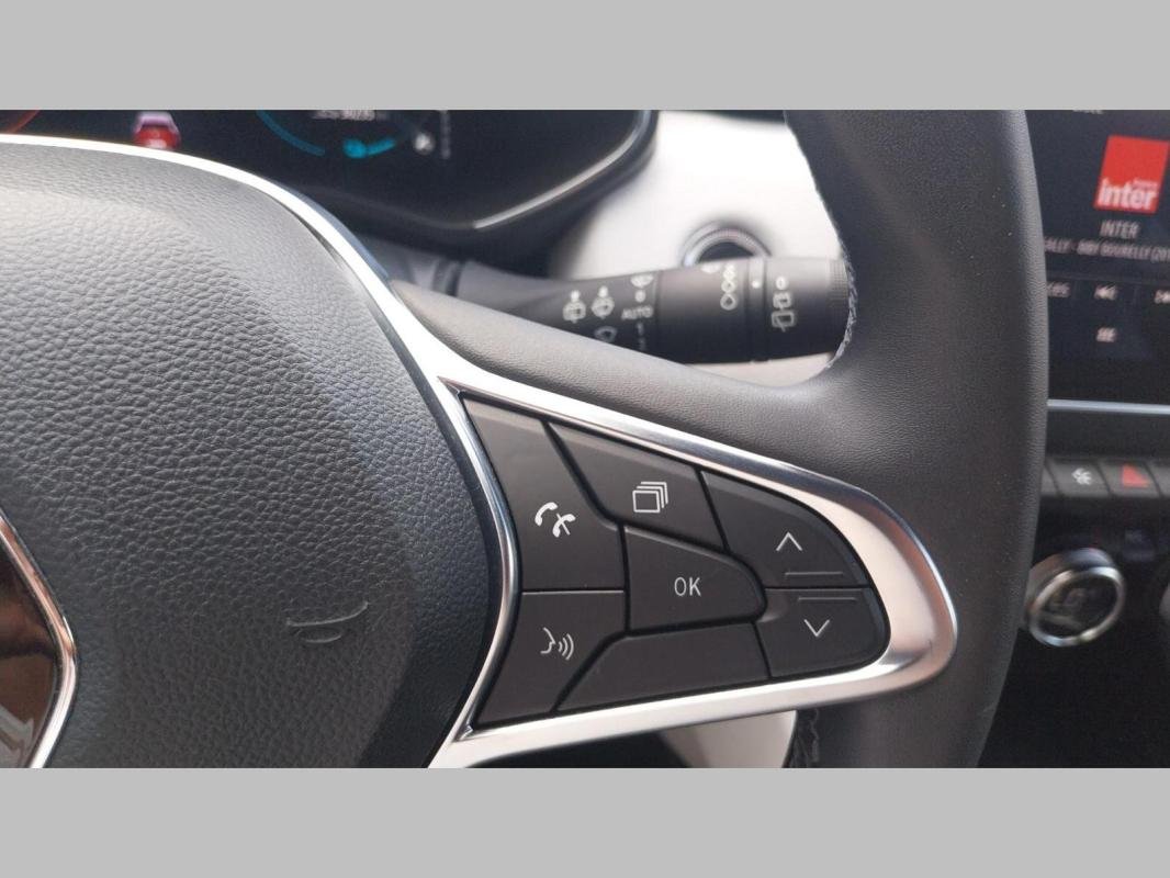 Renault Clio - Photo 18
