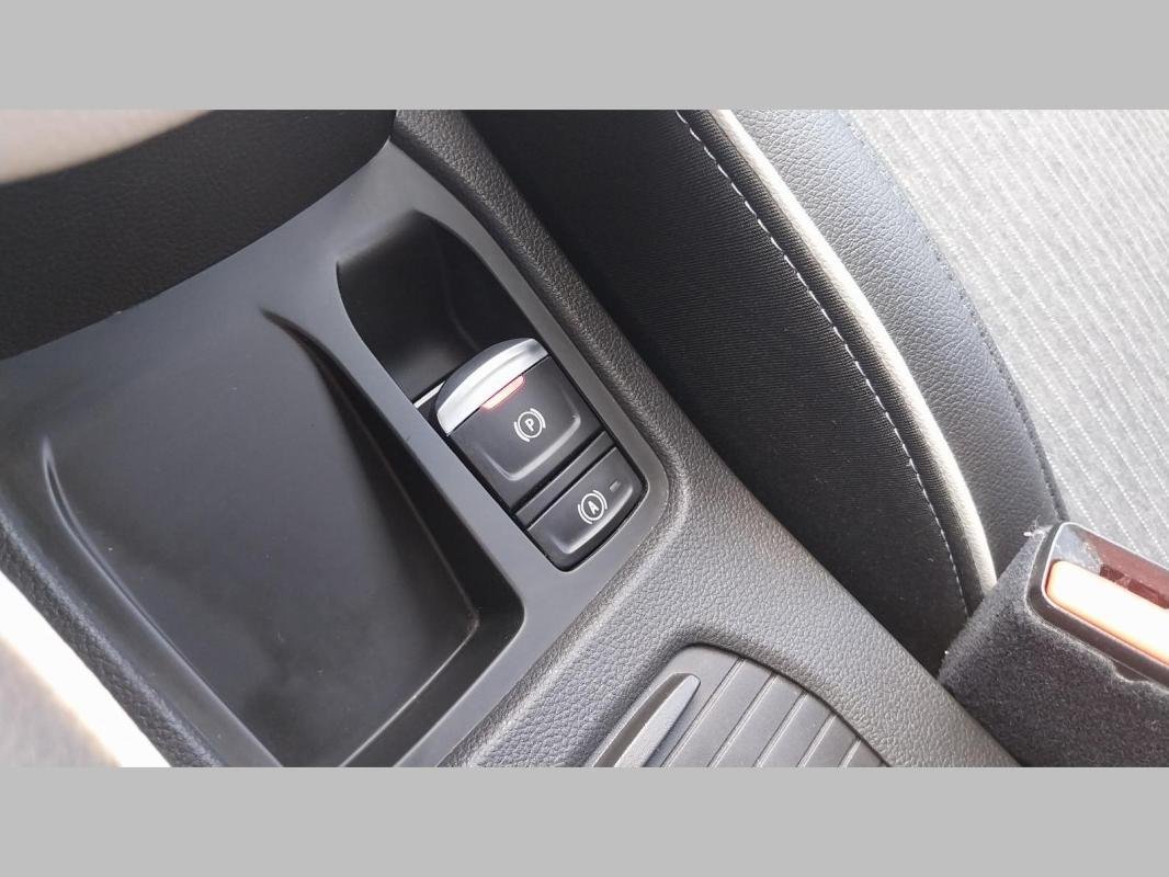 Renault Clio - Photo 23