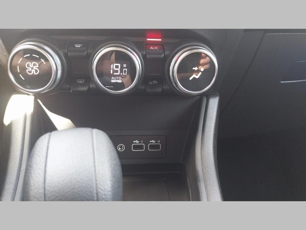 Renault Captur - Photo 21