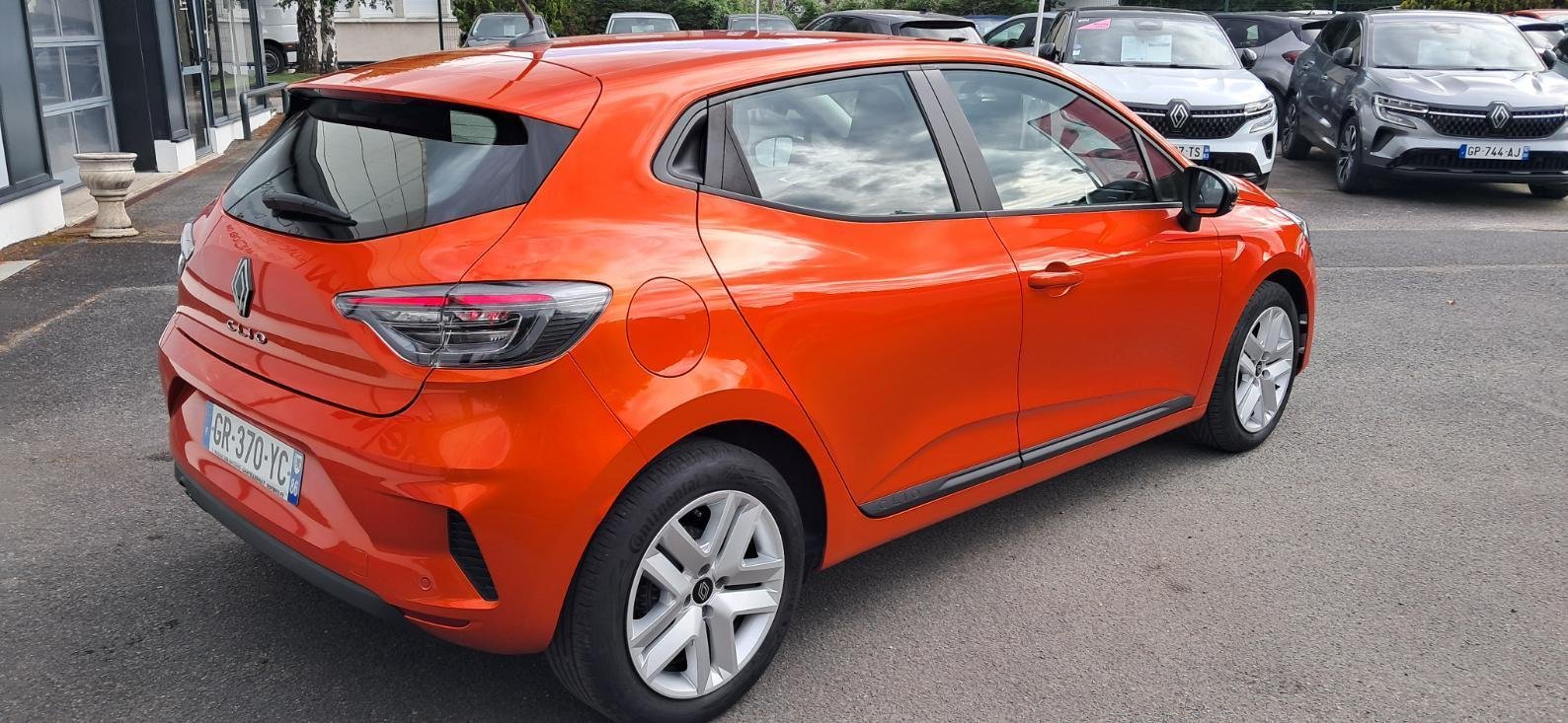 Renault Clio - Photo 11