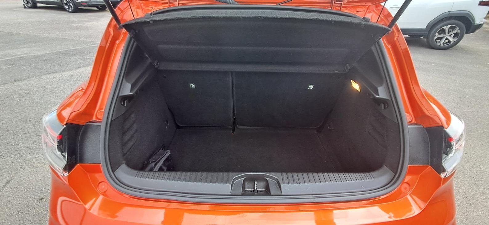 Renault Clio - Photo 15