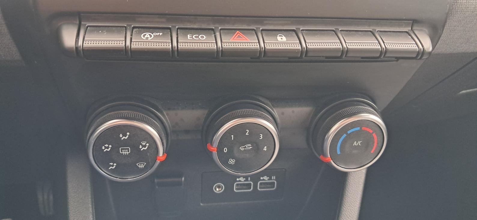 Renault Clio - Photo 4