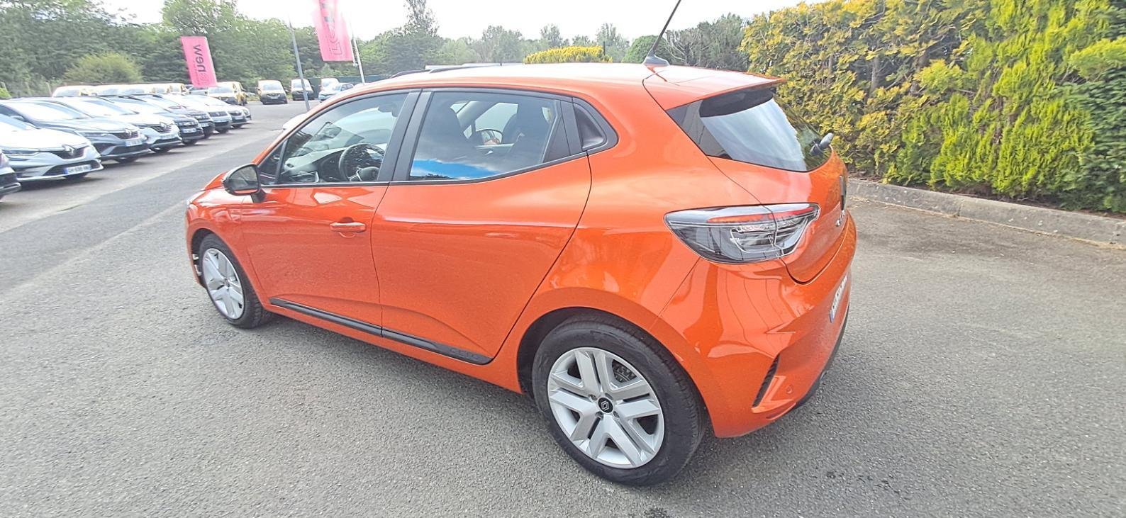 Renault Clio - Photo 9