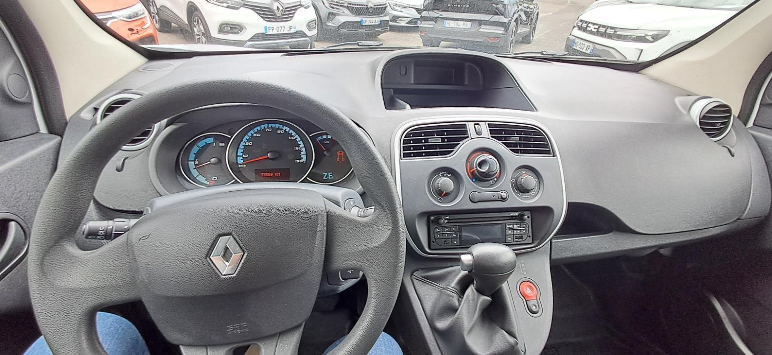 Renault Kangoo Express - Photo 15
