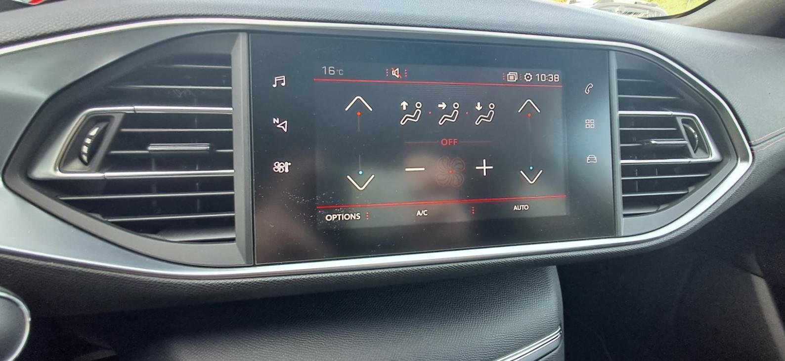 Peugeot 308 - Photo 18