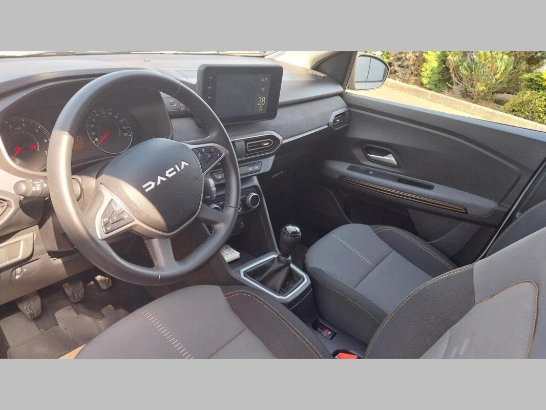 Dacia Sandero - Photo 12