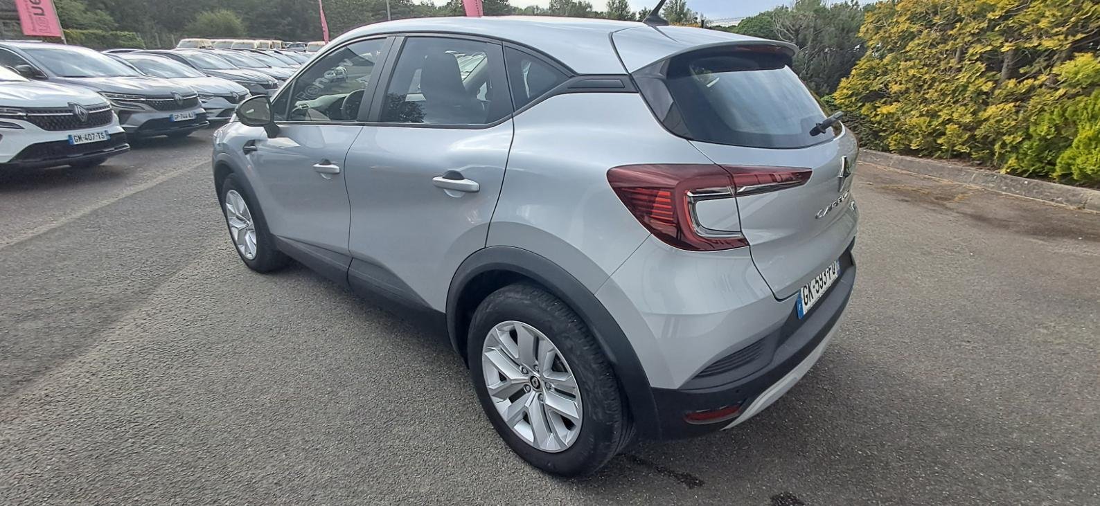 Renault Captur - Photo 11