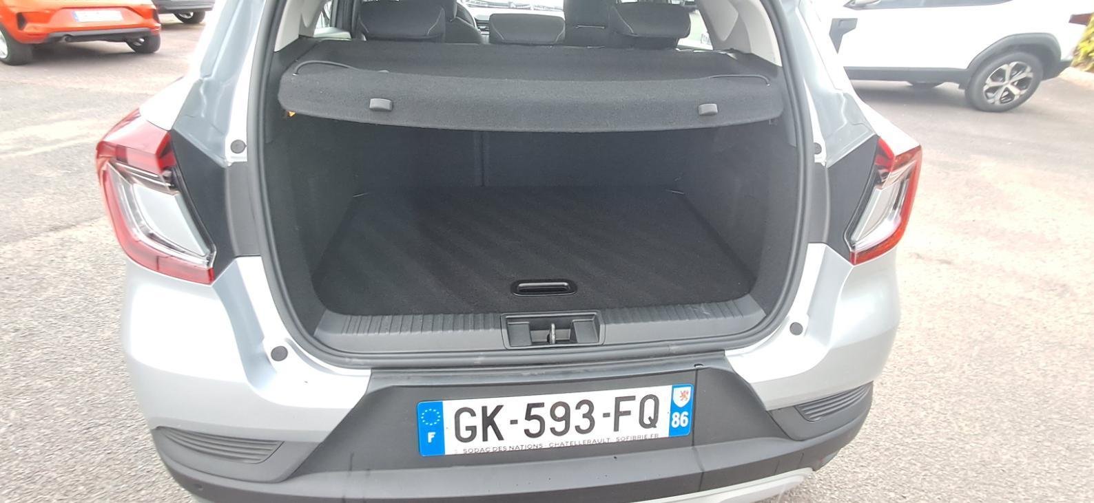Renault Captur - Photo 17