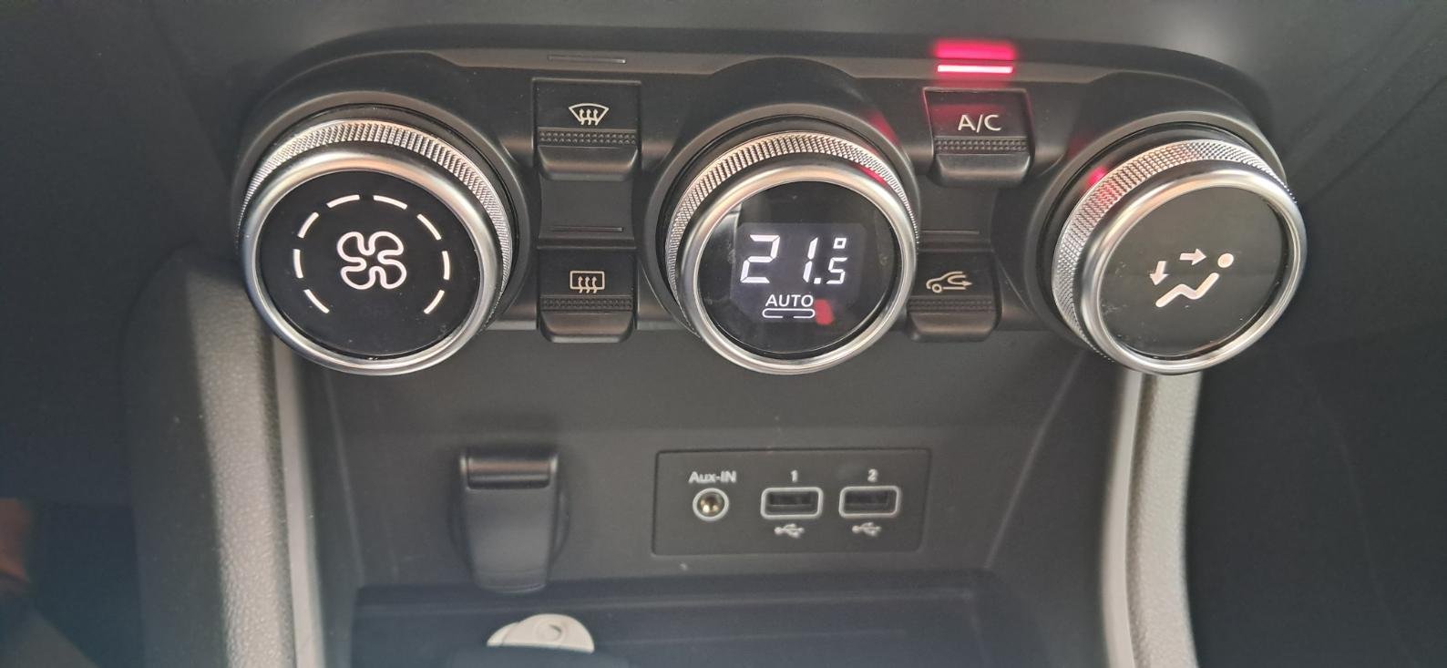 Renault Captur - Photo 8