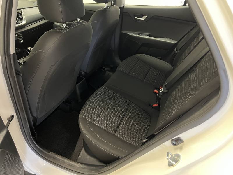 Kia Stonic - Photo 19